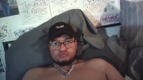 Snapshot of dbeamon92 chatting on May 2, 12:48 am dbeamon92 online show from May 2, 12:48 am