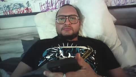 Snapshot of dbeamon92 chatting on June 7, 4:33 pm dbeamon92 online show from June 7, 4:33 pm