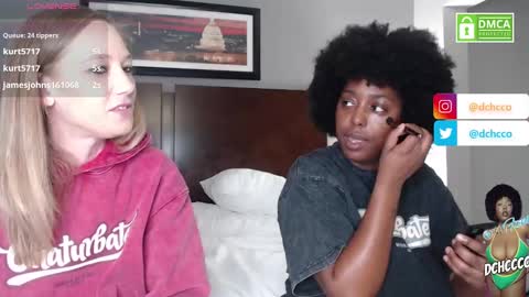 Snapshot of dchcco chatting on December 6, 12:23 am Duchess Coco - Coco Puffs online show from December 6, 12:23 am