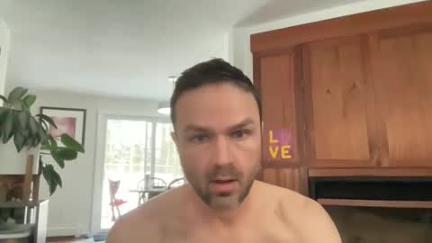 Daniel online show from February 25, 8:51 pm