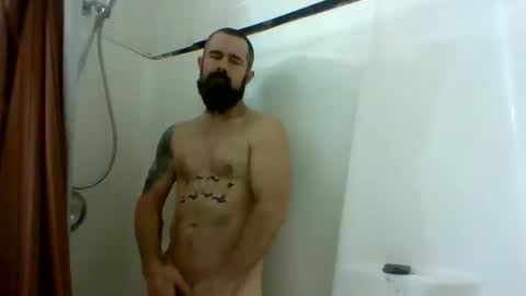 Snapshot of ddady22 chatting on December 14, 2:23 am ddady22 online show from December 14, 2:23 am