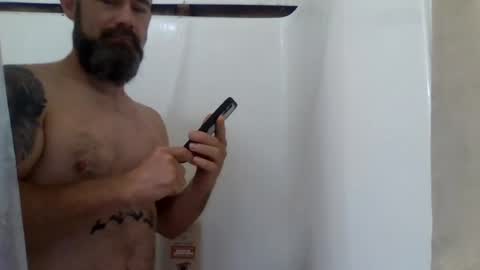 Snapshot of ddady22 chatting on June 18, 9:58 am ddady22 online show from June 18, 9:58 am