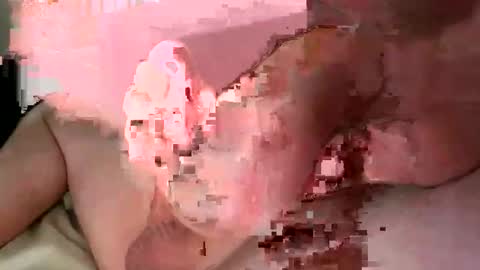 Snapshot of ddt7777777 chatting on October 19, 1:12 pm ddt7777777 online show from October 19, 1:12 pm