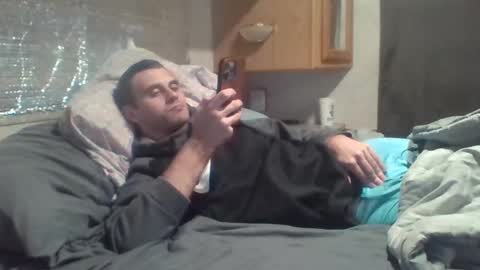 deafguyproud69 online show from October 5, 6:39 pm