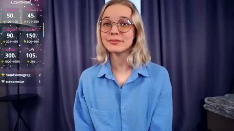 Snapshot of deannmaslen chatting on October 23, 5:18 am Charlie 18yo online show from October 23, 5:18 am