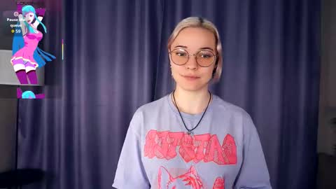 Snapshot of deannmaslen chatting on November 24, 6:13 am Charlie 18yo online show from November 24, 6:13 am