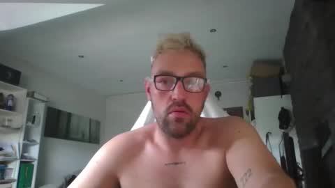 dexxxn. online show from May 18, 1:28 pm