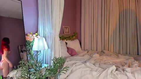 Snapshot of dearly_emily chatting on July 21, 5:26 pm Emily GMT2 Mon 10 AM - 4 PM Wed 10 AM - 4 PM Thu 10 AM - 4 PM Fri 10 AM - 4 PM Sat 10 AM - 4 PM online show from July 21, 5:26 pm