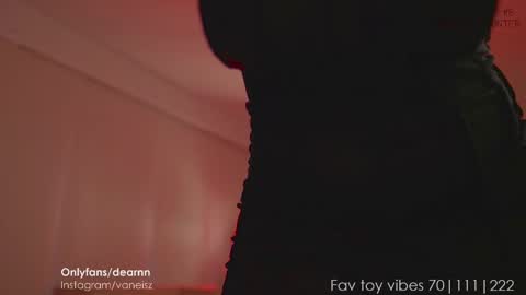 Snapshot of dearnina chatting on February 28, 11:14 am NINA 30OFF online show from February 28, 11:14 am