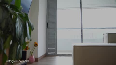 Snapshot of dearnina chatting on September 19, 12:06 pm NINA 30OFF online show from September 19, 12:06 pm