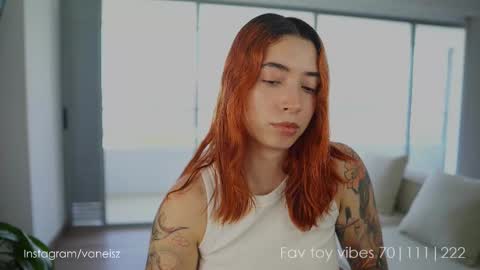 Snapshot of dearnina chatting on September 23, 2:31 pm NINA 30OFF online show from September 23, 2:31 pm