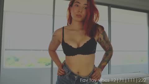 Snapshot of dearnina chatting on October 9, 2:59 pm NINA 30OFF online show from October 9, 2:59 pm