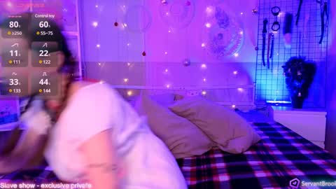 Snapshot of debbie_hanter chatting on January 9, 4:52 am debbie_hanter online show from January 9, 4:52 am