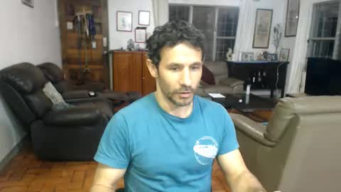 Snapshot of debbie_n_paul chatting on May 23, 8:40 am Paul Fitz online show from May 23, 8:40 am