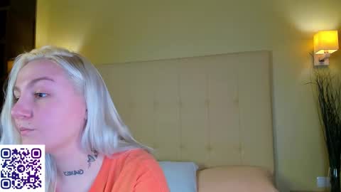 Debbie Mon Tue Fri Sun Sat GMT 3 1000am - 0400pm  online show from February 26, 5:45 pm