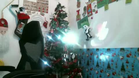 DEBBIE online show from December 18, 4:13 pm