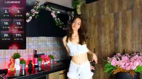 Eva online show from June 14, 5:04 pm