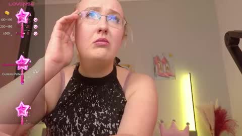 Cherry Pie online show from December 4, 10:02 am