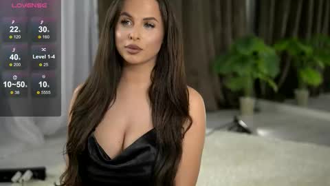 Snapshot of deborahlowe chatting on November 8, 11:32 am Tamara online show from November 8, 11:32 am