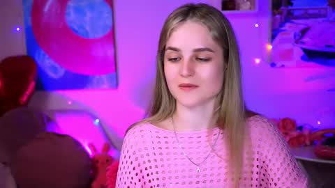 Snapshot of deboralarson chatting on March 5, 11:27 pm Debora online show from March 5, 11:27 pm