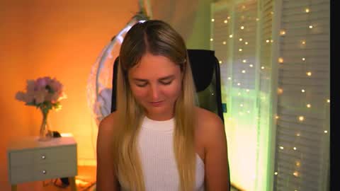 Debora online show from May 10, 3:12 am