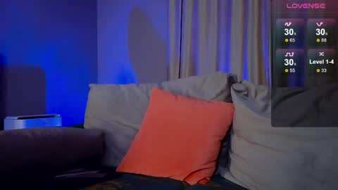 Samuel online show from June 6, 7:07 pm