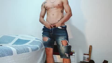 Snapshot of deconrios chatting on January 22, 12:27 am Santiago online show from January 22, 12:27 am