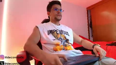 Santiago online show from June 16, 2:03 am