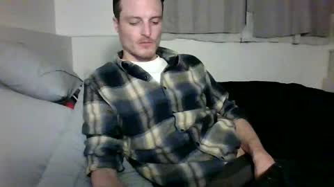 Dee4dayz online show from May 1, 2:38 am