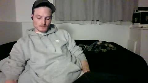 Dee4dayz online show from May 2, 5:12 am