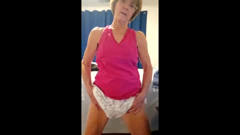 deelightful4you online show from April 22, 6:09 pm