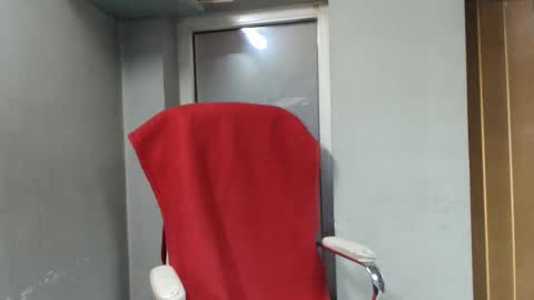 Snapshot of deepintoyourmind chatting on October 1, 8:42 am hi guys i m a cute milf i m here for good time and nice people pls be respectfool and enjoy me online show from October 1, 8:42 am