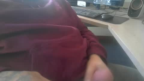 Snapshot of deepstrokes25 chatting on December 5, 5:17 pm deepstrokes25 online show from December 5, 5:17 pm