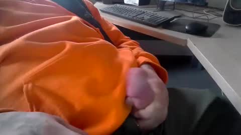 Snapshot of deepstrokes25 chatting on February 4, 9:20 pm deepstrokes25 online show from February 4, 9:20 pm