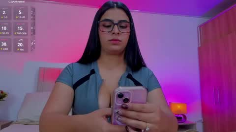 deepthroat_sweet online show from May 8, 12:16 am