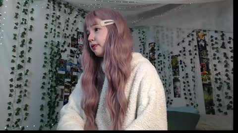 Snapshot of deermiracle chatting on December 17, 7:36 am deermiracle online show from December 17, 7:36 am