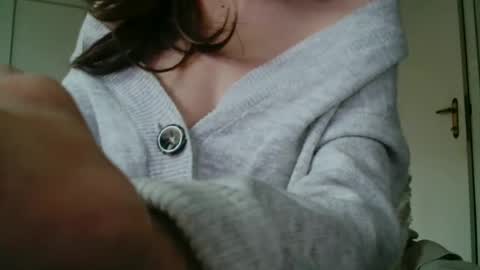 KamiDevi online show from February 2, 3:22 pm