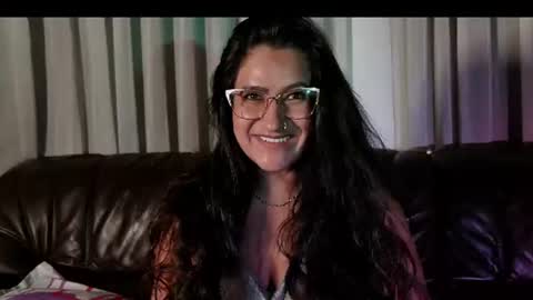 Snapshot of deesseluxure_ chatting on July 11, 5:21 am Andre online show from July 11, 5:21 am