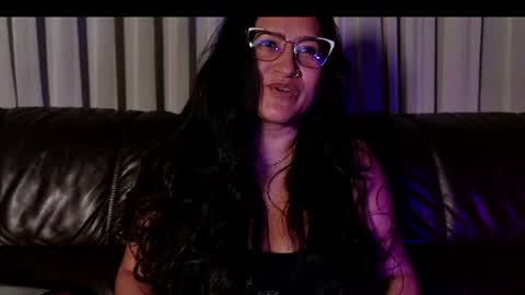 Snapshot of deesseluxure_ chatting on July 28, 5:36 am Andre online show from July 28, 5:36 am