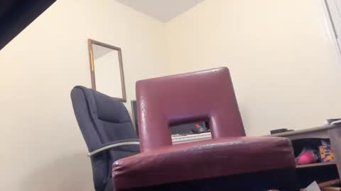 Snapshot of deeznutz343 chatting on December 13, 4:00 am Deez Nutz online show from December 13, 4:00 am