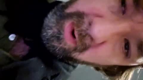 Snapshot of deeznutz343 chatting on February 26, 5:20 am Deez Nutz online show from February 26, 5:20 am