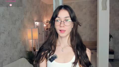 Amy online show from November 8, 7:23 pm