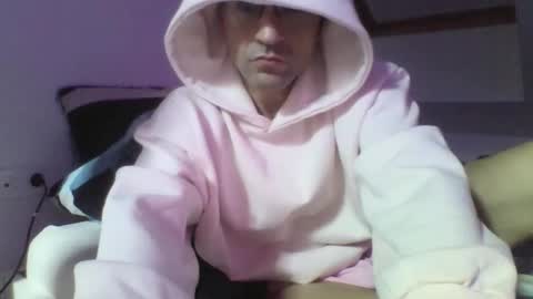 Snapshot of definitelysasha_ chatting on February 15, 7:51 am definitelysasha_ online show from February 15, 7:51 am