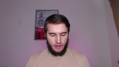 Snapshot of defuego_ chatting on March 5, 9:27 am defuego online show from March 5, 9:27 am