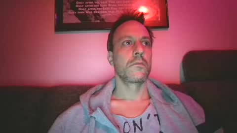 Snapshot of degrandis chatting on January 6, 10:37 pm Luka Magic online show from January 6, 10:37 pm