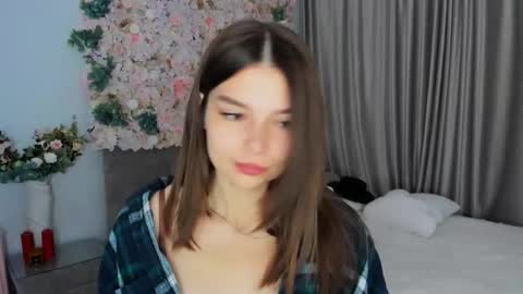 DegreeOfSincerity online show from September 18, 1:18 am