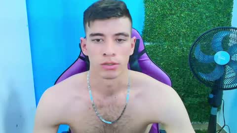 Snapshot of deiby_baby chatting on February 15, 1:10 am DEIBY online show from February 15, 1:10 am