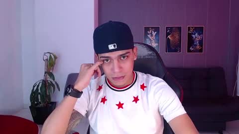 Snapshot of deivid_santoss chatting on September 18, 11:18 pm Deivid online show from September 18, 11:18 pm