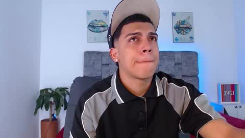 Snapshot of deivid_santoss chatting on September 22, 2:24 am Deivid online show from September 22, 2:24 am