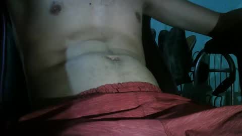 Snapshot of deku969 chatting on May 22, 12:51 am d16 online show from May 22, 12:51 am
